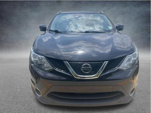 Magnetic Black Pearl 2019 Nissan Rogue Sport SV