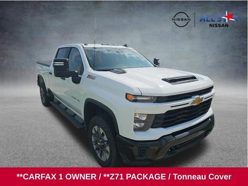 Summit White 2024 Chevrolet Silverado 2500 Custom