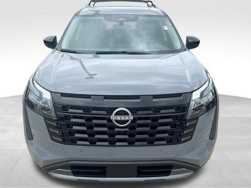 Boulder Gray Pearl 2026 Nissan Pathfinder Platinum