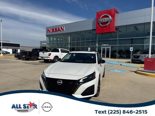 2025 Nissan Altima SR FWD