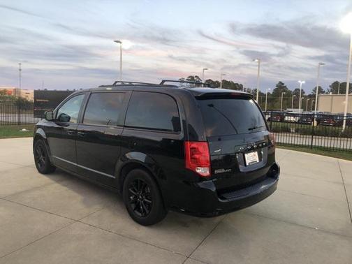 2020 Dodge Grand Caravan SE