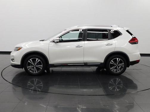 2017 Nissan Rogue SL