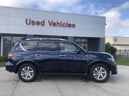 2017 INFINITI QX80 Base