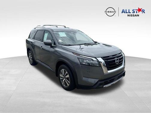 Gun Metallic 2025 Nissan Pathfinder SL 4WD