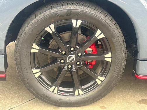 NISMO Stealth Gray/Super Black 2026 Nissan Armada NISMO