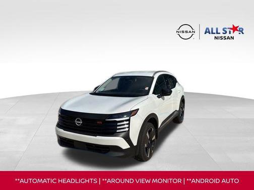 Aspen White Tricoat 2026 Nissan Kicks SR