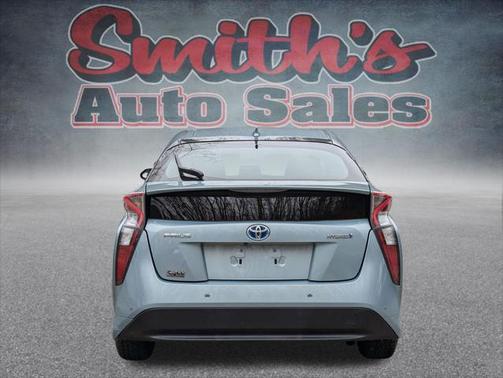 2018 Toyota Prius Three