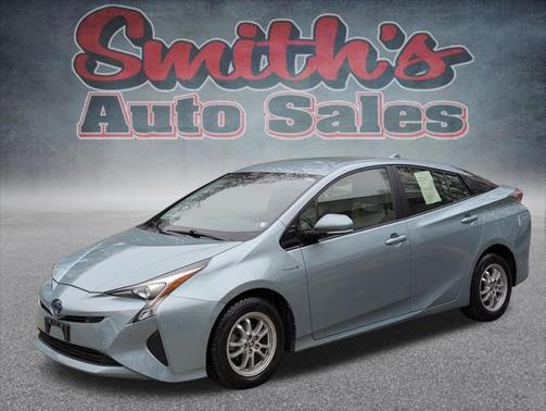 2018 Toyota Prius Three