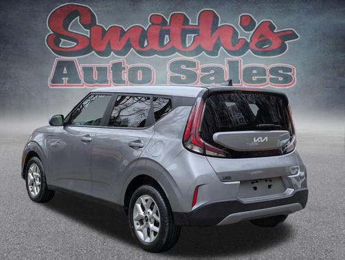 2024 Kia Soul LX