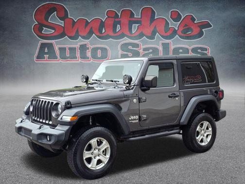 Granite Crystal Metallic Clearcoat 2018 Jeep Wrangler Sport S