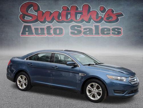 2018 Ford Taurus SEL