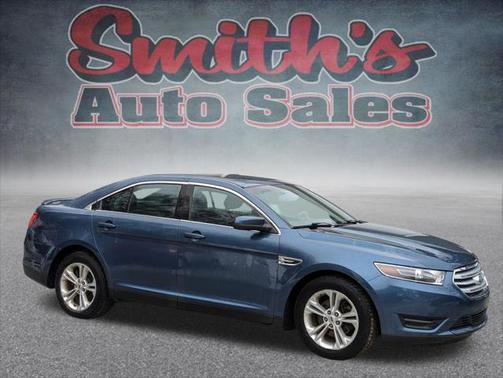 2018 Ford Taurus SEL