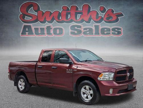 Delmonico Red Pearlcoat 2017 RAM 1500 Express