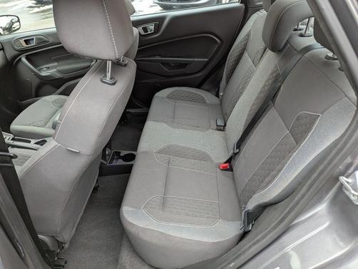 2014 Ford Fiesta SE