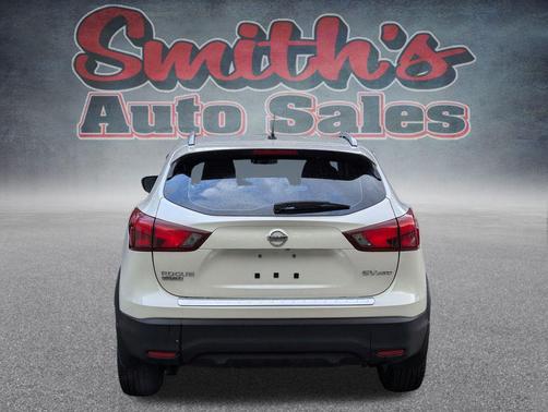 2018 Nissan Rogue Sport SV