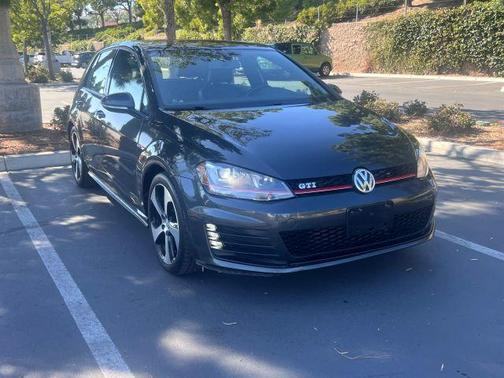 2016 Volkswagen Golf GTI SE