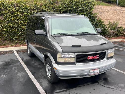 2000 GMC Safari 
