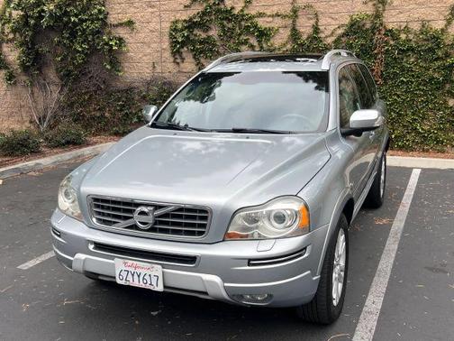 Electric Silver Metallic 2013 Volvo XC90 3.2 Premier Plus