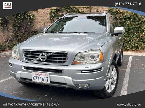 Electric Silver Metallic 2013 Volvo XC90 3.2 Premier Plus