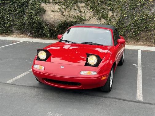 Photo 4 of 45 of 1993 Mazda MX-5 Miata Limited Edition