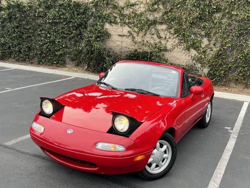 Photo 3 of 45 of 1993 Mazda MX-5 Miata Limited Edition