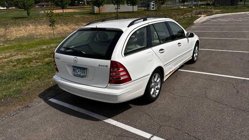 2005 Mercedes-Benz C-Class Luxury 4MATIC