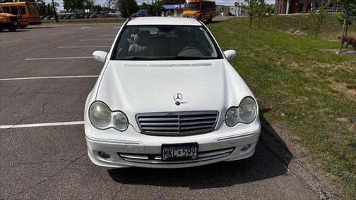 2005 Mercedes-Benz C-Class Luxury 4MATIC
