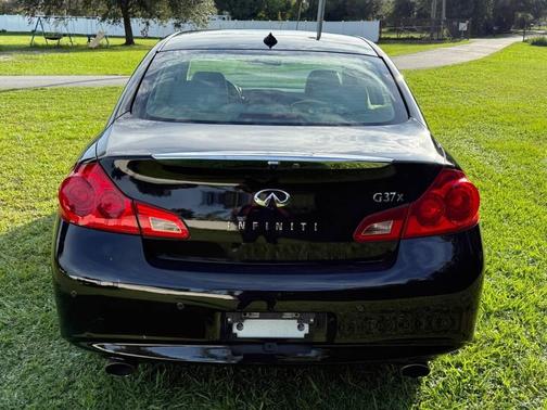 2012 INFINITI G37x Base