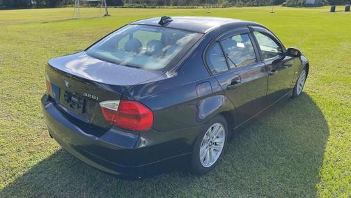 2006 BMW 325 325i 4dr Sedan