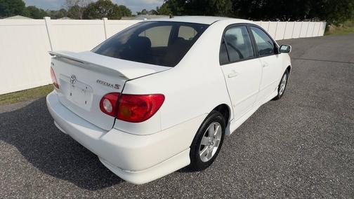 2004 Toyota Corolla S