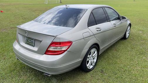 2011 Mercedes-Benz C-Class Luxury