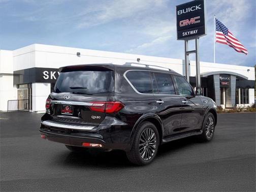 2024 INFINITI QX80 SENSORY AWD