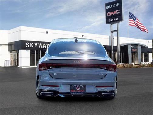 2024 Kia K5 GT-Line
