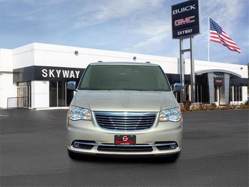 2014 Chrysler Town & Country Limited