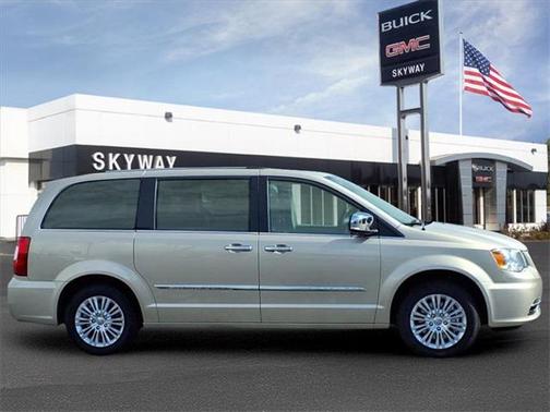 2014 Chrysler Town & Country Limited