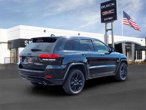 2018 Jeep Grand Cherokee Altitude