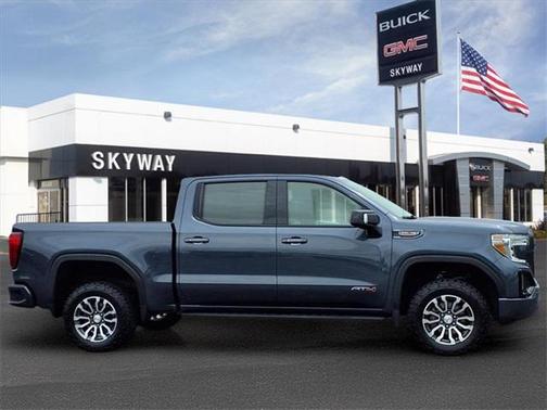 2022 GMC Sierra 1500 AT4