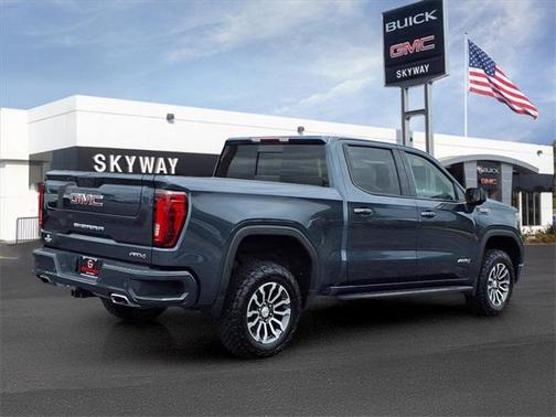 2022 GMC Sierra 1500 AT4