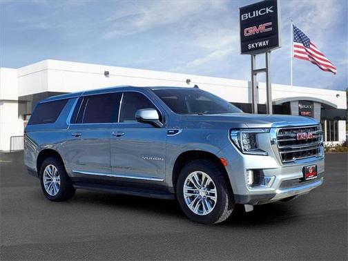 2023 GMC Yukon XL SLT