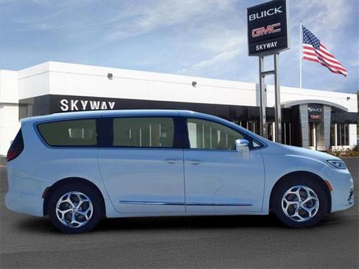2022 Chrysler Pacifica Limited