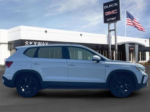 2022 Volkswagen Taos 1.5T SEL