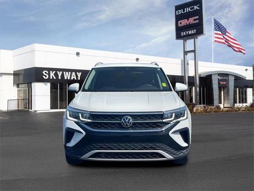 2022 Volkswagen Taos 1.5T SEL