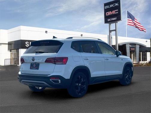 2022 Volkswagen Taos 1.5T SEL