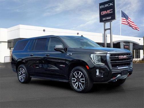 2024 GMC Yukon XL 4WD AT4