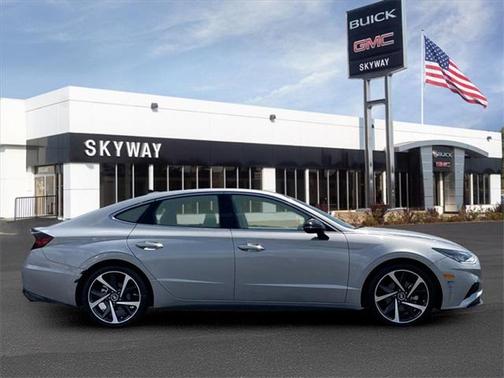 2023 Hyundai SONATA SEL Plus