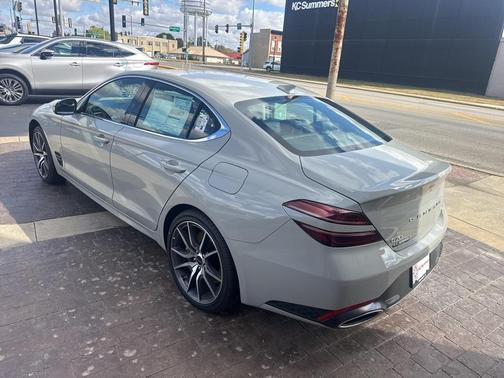2026 Genesis G70 2.5T Standard