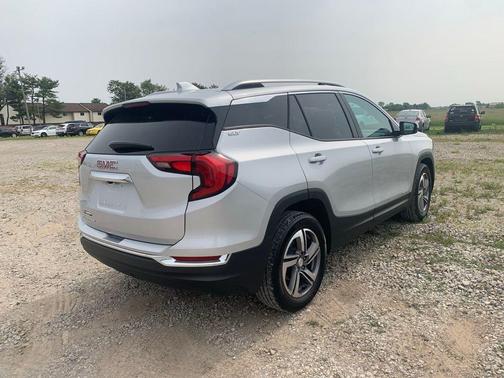 2021 GMC Terrain SLT