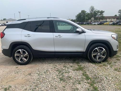 2021 GMC Terrain SLT