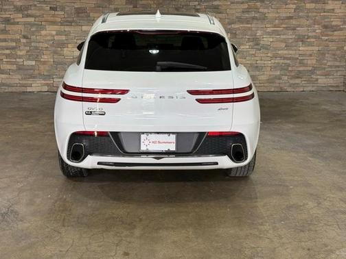 2024 Genesis GV70 2.5T