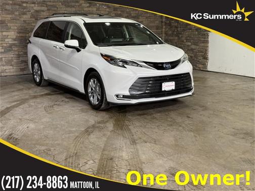 2024 Toyota Sienna Platinum 7 Passenger